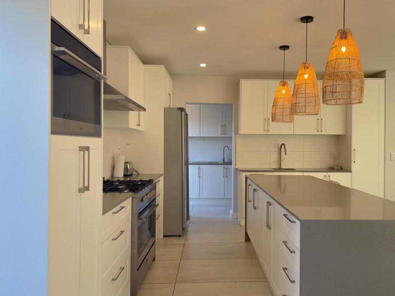 To Let 3 Bedroom Property for Rent in Hout Bay Western Cape